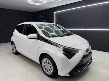 Used Toyota AYGO 2018 for sale - 76887305: Photo
