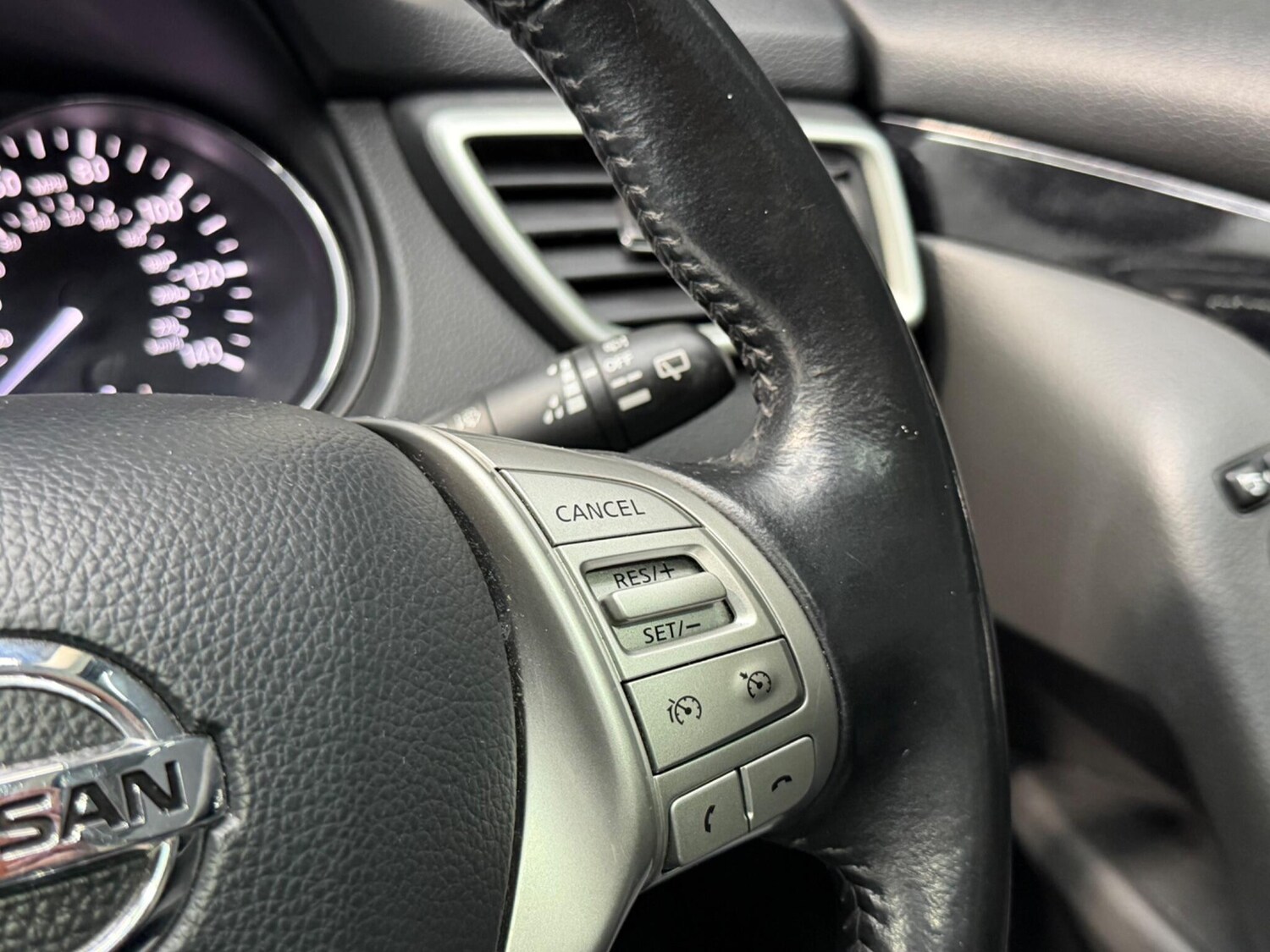 Used Nissan Qashqai for sale - 77484079: Photo 37