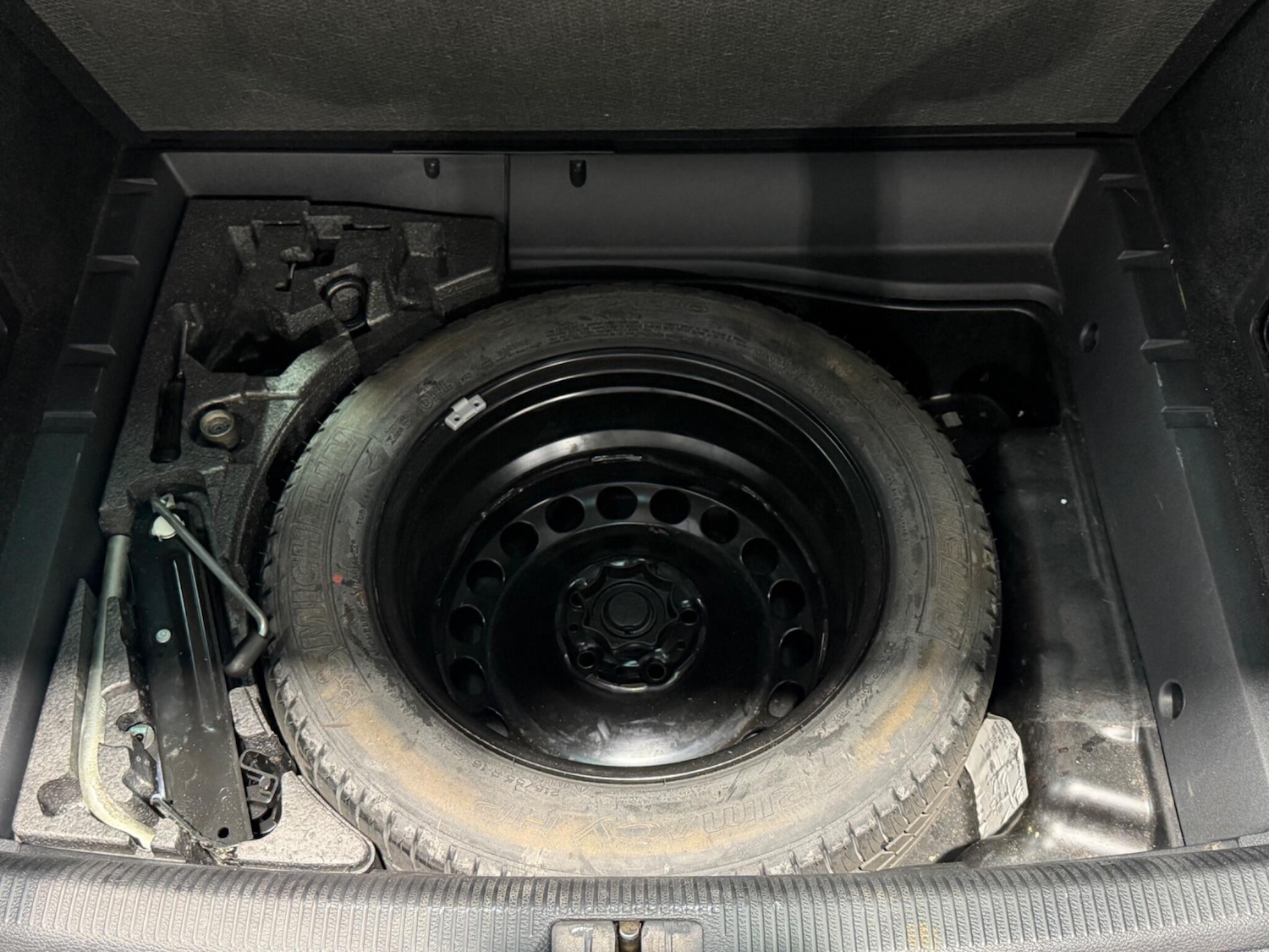 Used Volkswagen Passat 2013 for sale - 77400747: Photo 14