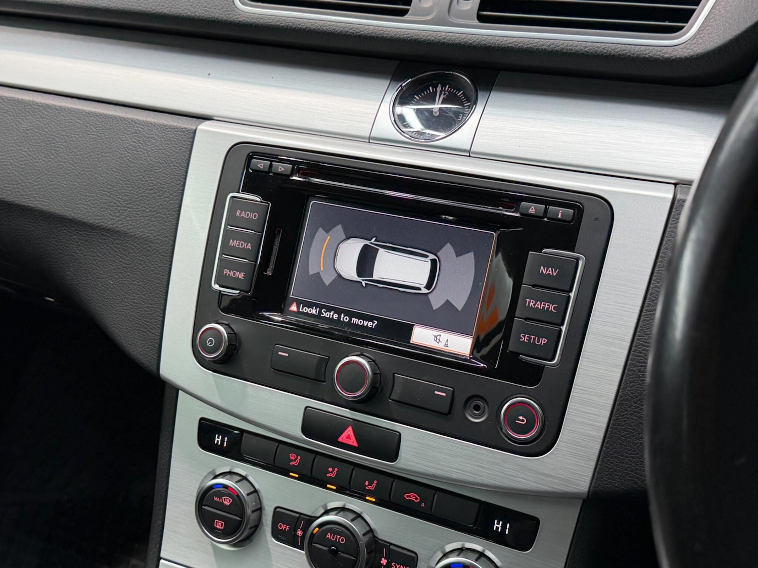 Used Volkswagen Passat 2013 for sale - 77400747: Photo 36