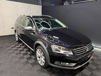 Used Volkswagen Passat 2013 for sale - 77400747: Photo