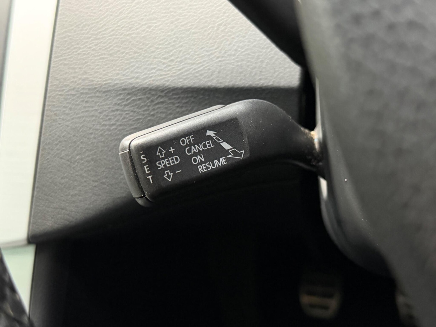 Used Volkswagen Passat 2013 for sale - 77400747: Photo 41