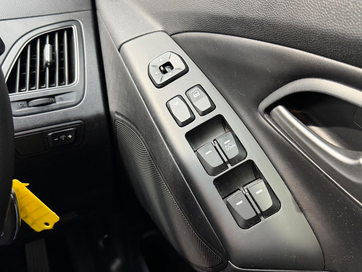 Used Hyundai Ix35 2015 for sale - 77853633: Photo 28