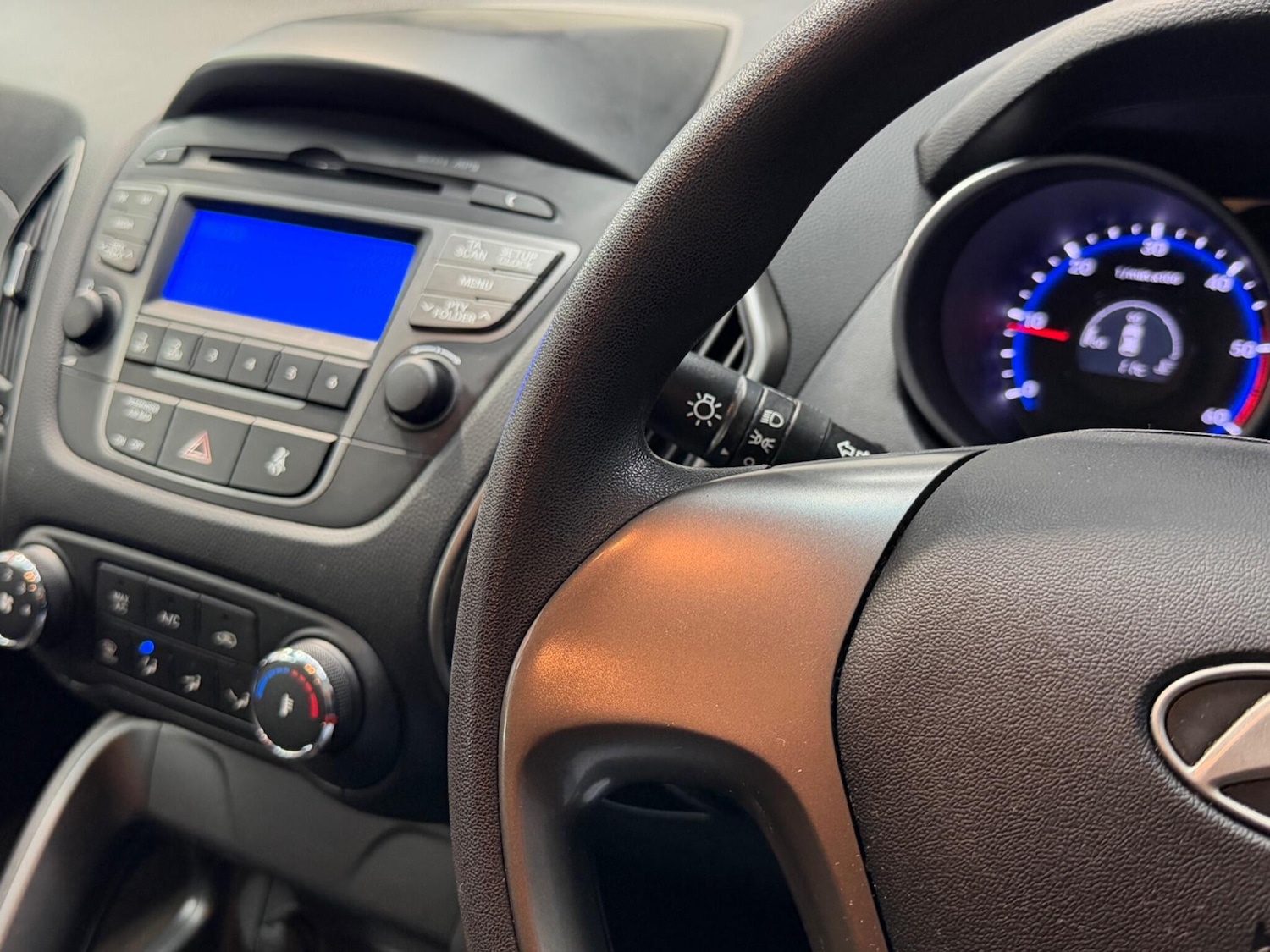 Used Hyundai Ix35 2015 for sale - 77853633: Photo 30