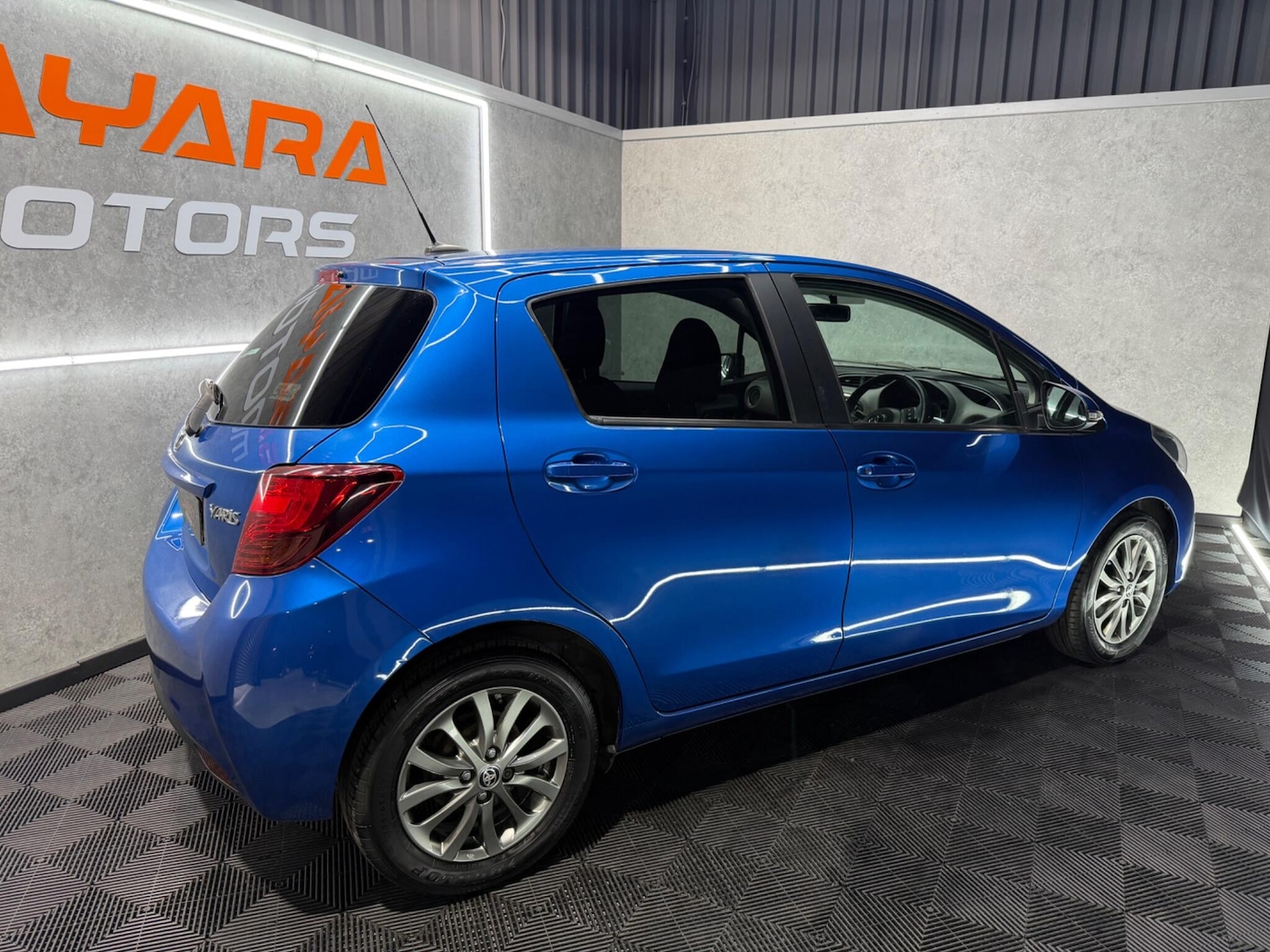 Used Toyota Yaris 2016 for sale - 77345269: Photo 12