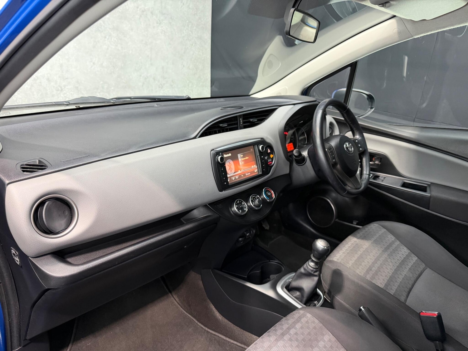 Used Toyota Yaris 2016 for sale - 77345269: Photo 19