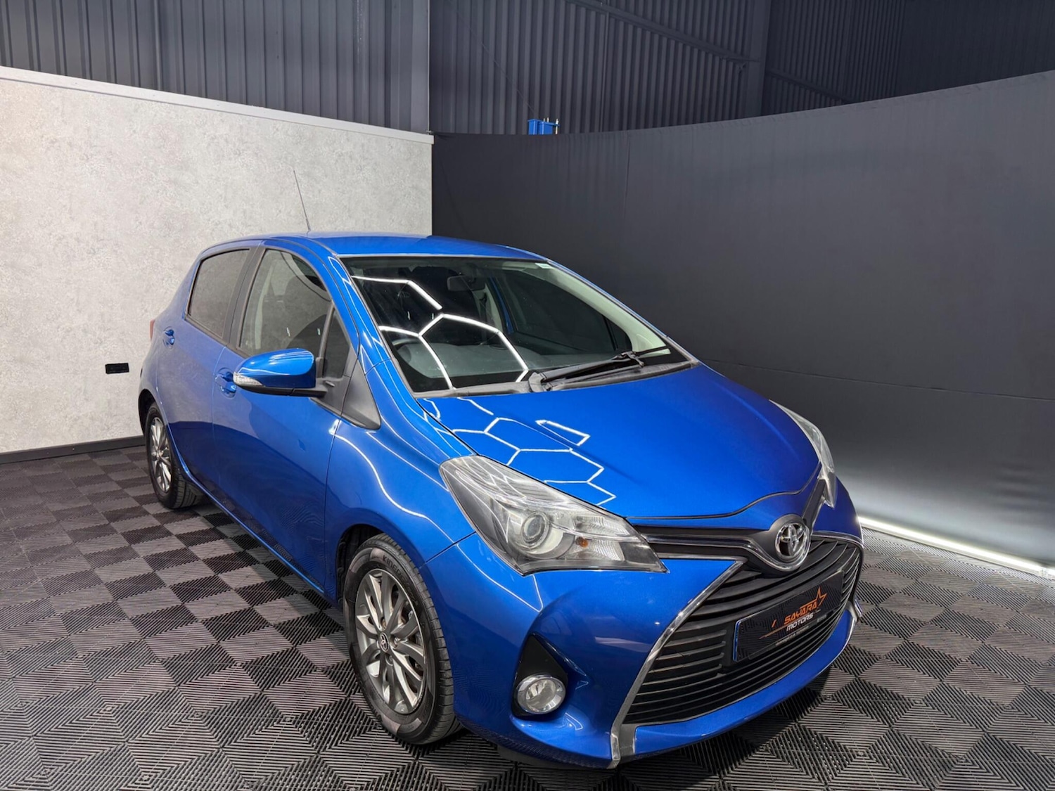 Used Toyota Yaris 2016 for sale - 77345269: Photo 4