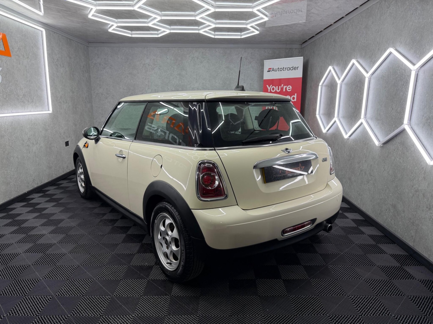 Used MINI Hatch 2011 for sale - 78101040: Photo 16