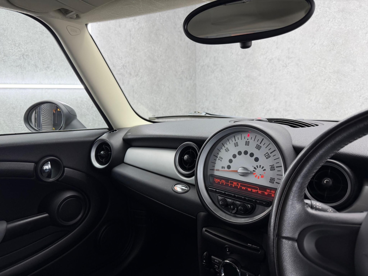 Used MINI Hatch 2011 for sale - 78101040: Photo 25