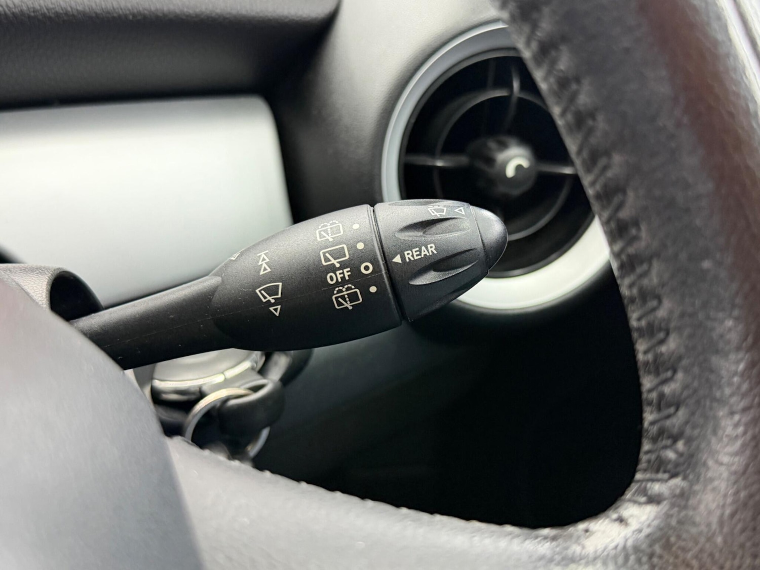 Used MINI Hatch 2011 for sale - 78101040: Photo 34