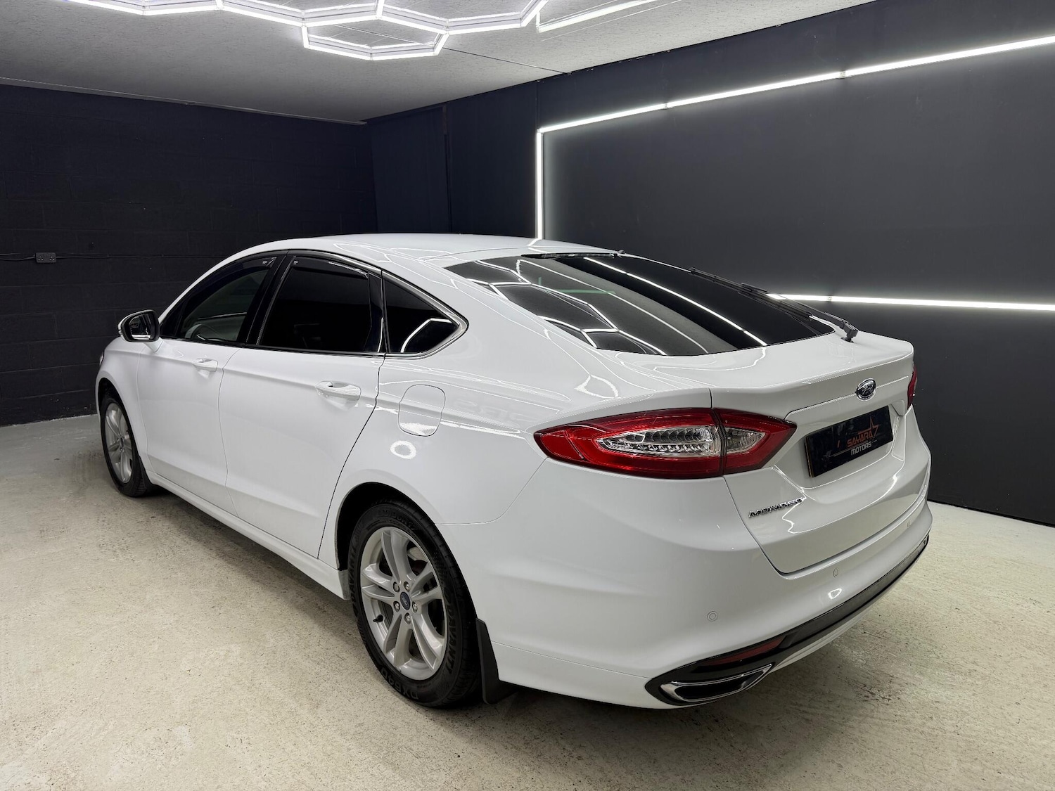 Used Ford Mondeo 2015 for sale - 77143230: Photo 10
