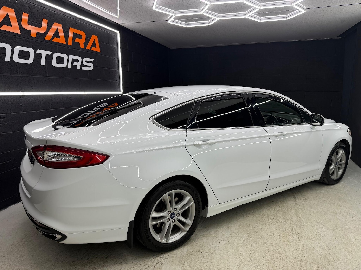 Used Ford Mondeo 2015 for sale - 77143230: Photo 12