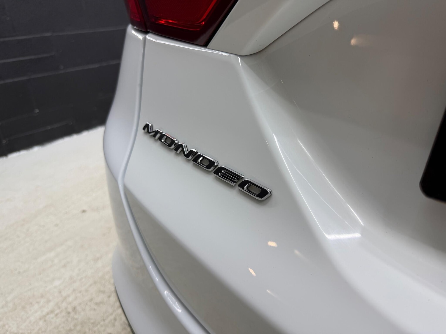 Used Ford Mondeo 2015 for sale - 77143230: Photo 16