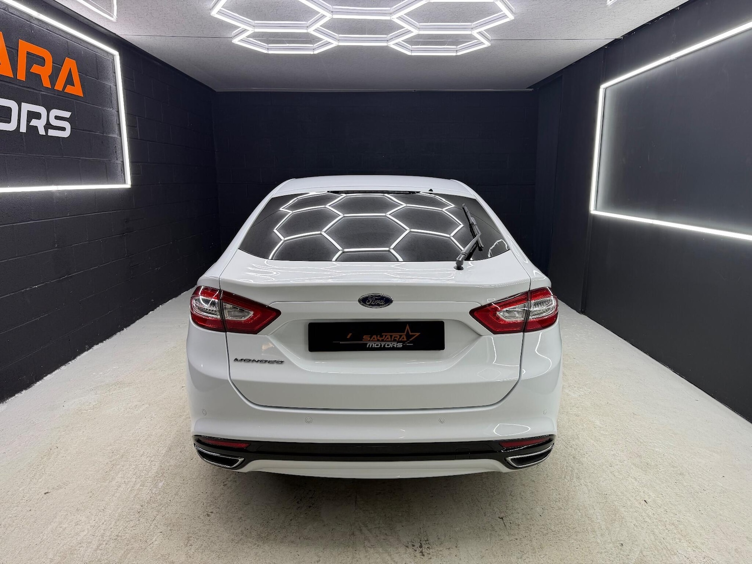 Used Ford Mondeo 2015 for sale - 77143230: Photo 9