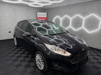 Used Ford Fiesta 2015 for sale - 77982388: Photo