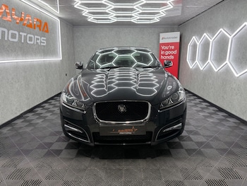 Used Jaguar XF 2015 for sale - 79268862: Photo