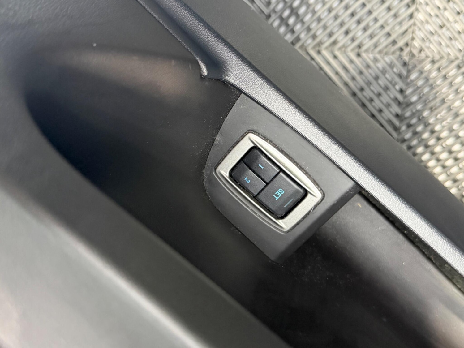 Used Jaguar XF 2015 for sale - 77441171: Photo 18