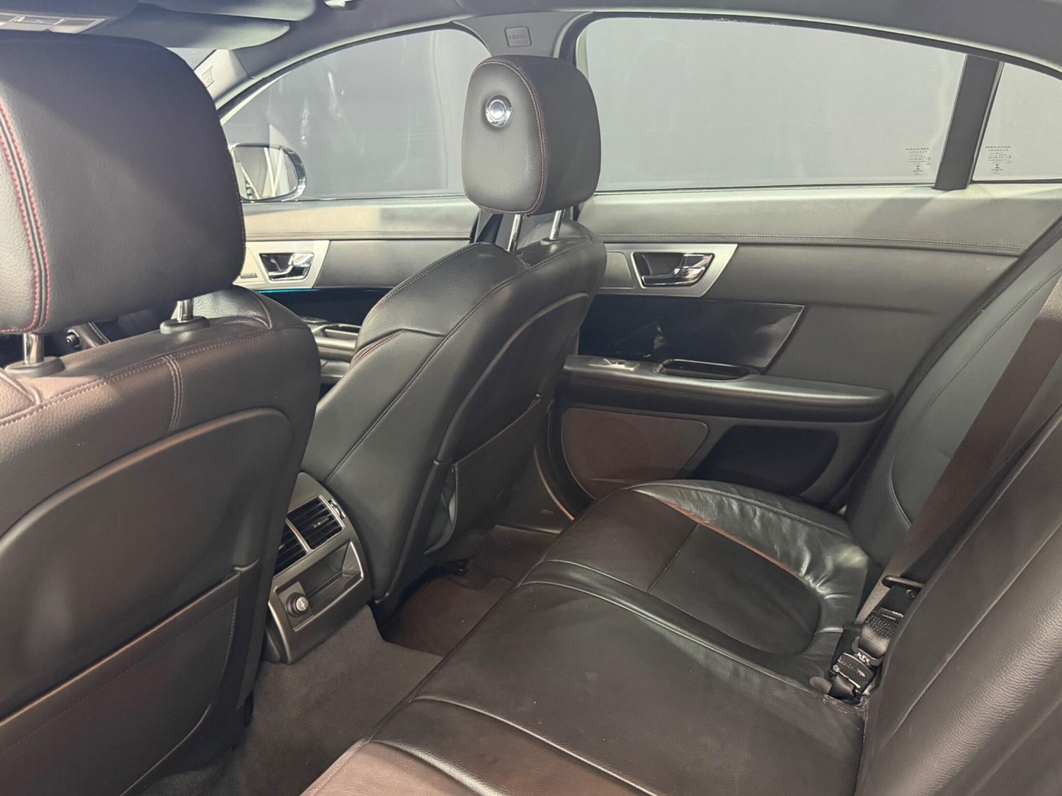 Used Jaguar XF 2015 for sale - 77441171: Photo 24