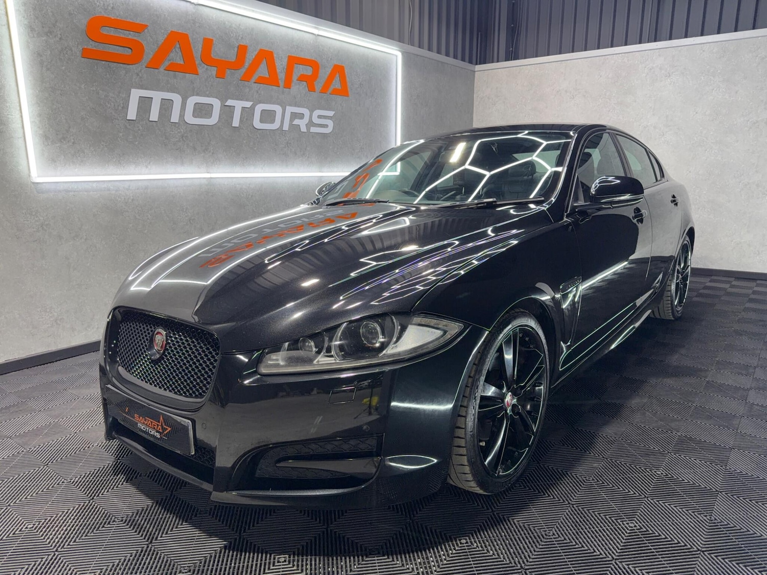 Used Jaguar XF 2015 for sale - 77441171: Photo 6