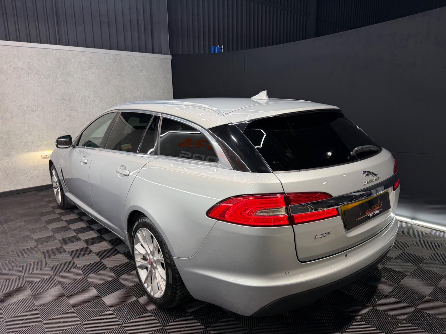 Used Jaguar XF 2014 for sale - 77331673: Photo 10