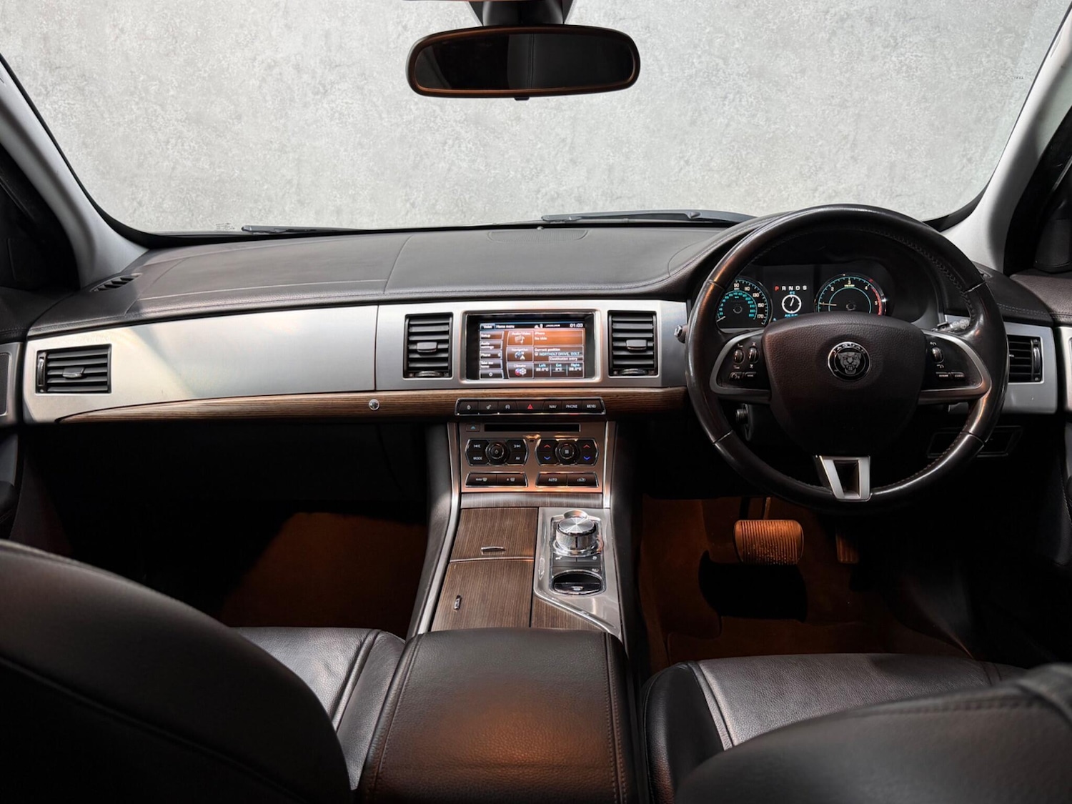 Used Jaguar XF 2014 for sale - 77331673: Photo 36