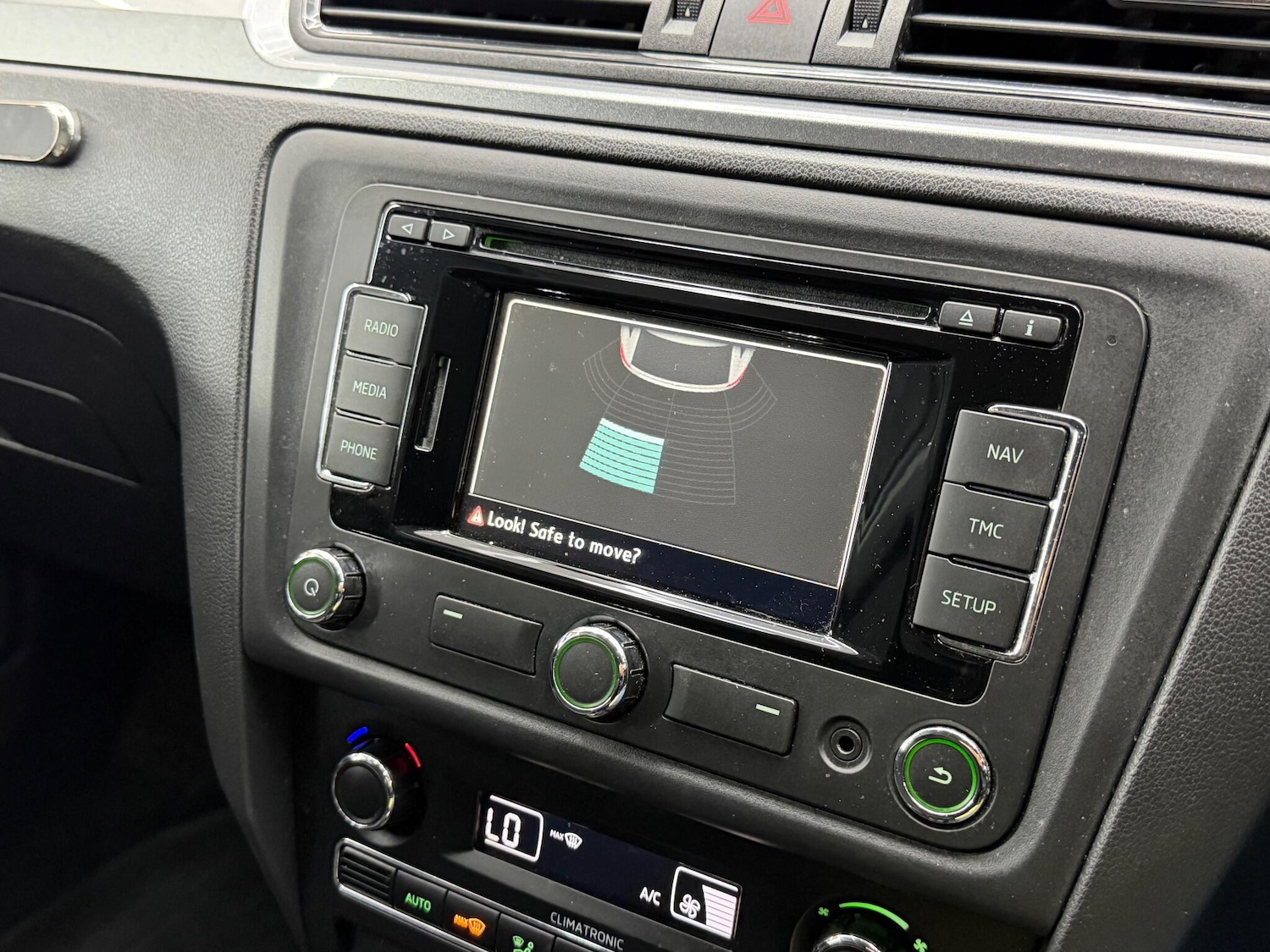 Used Skoda Rapid Spaceback 2015 for sale - 76862569: Photo 27