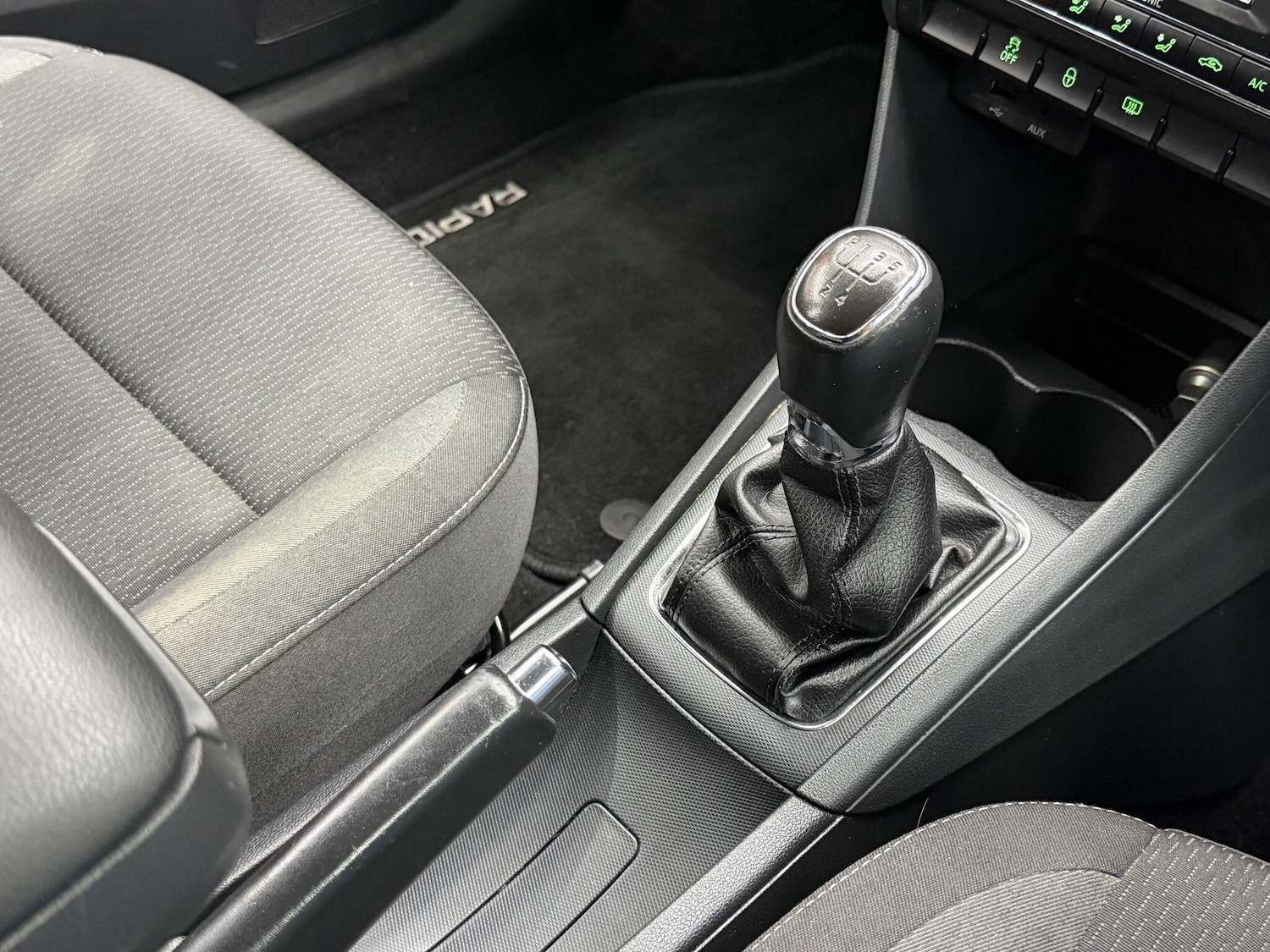 Used Skoda Rapid Spaceback 2015 for sale - 76862569: Photo 30