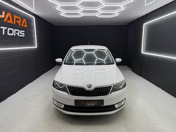 Used Skoda Rapid Spaceback 2015 for sale - 76862569: Photo