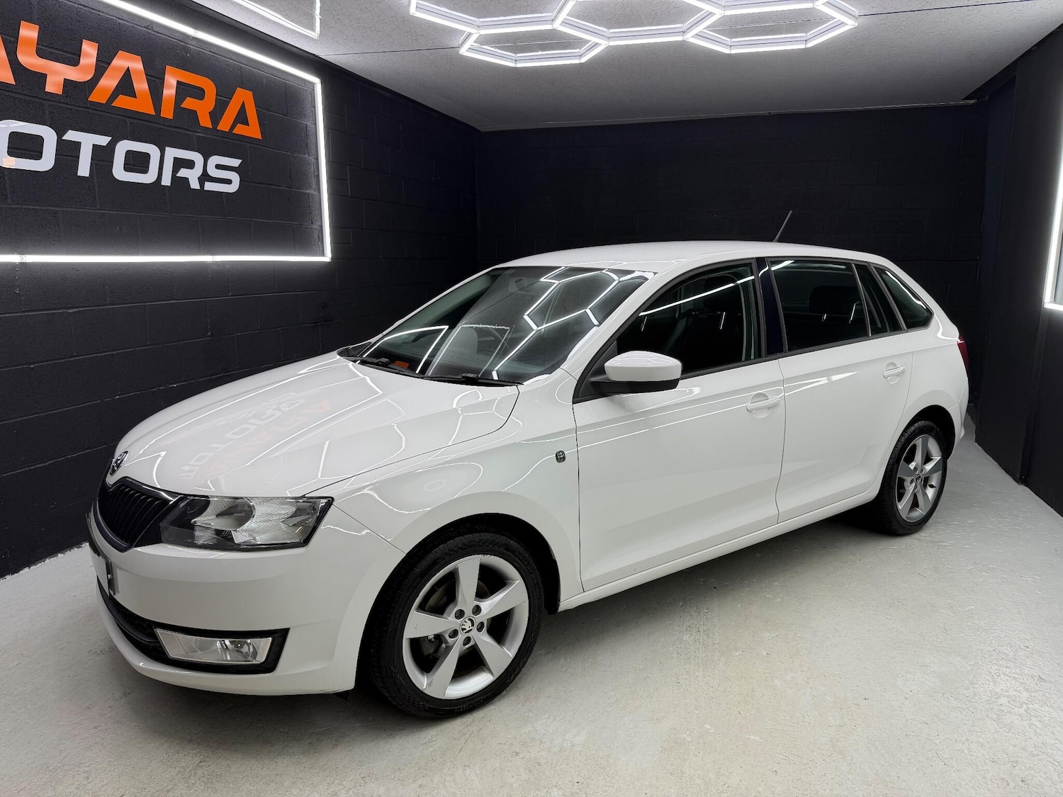 Used Skoda Rapid Spaceback 2015 for sale - 76862569: Photo 7