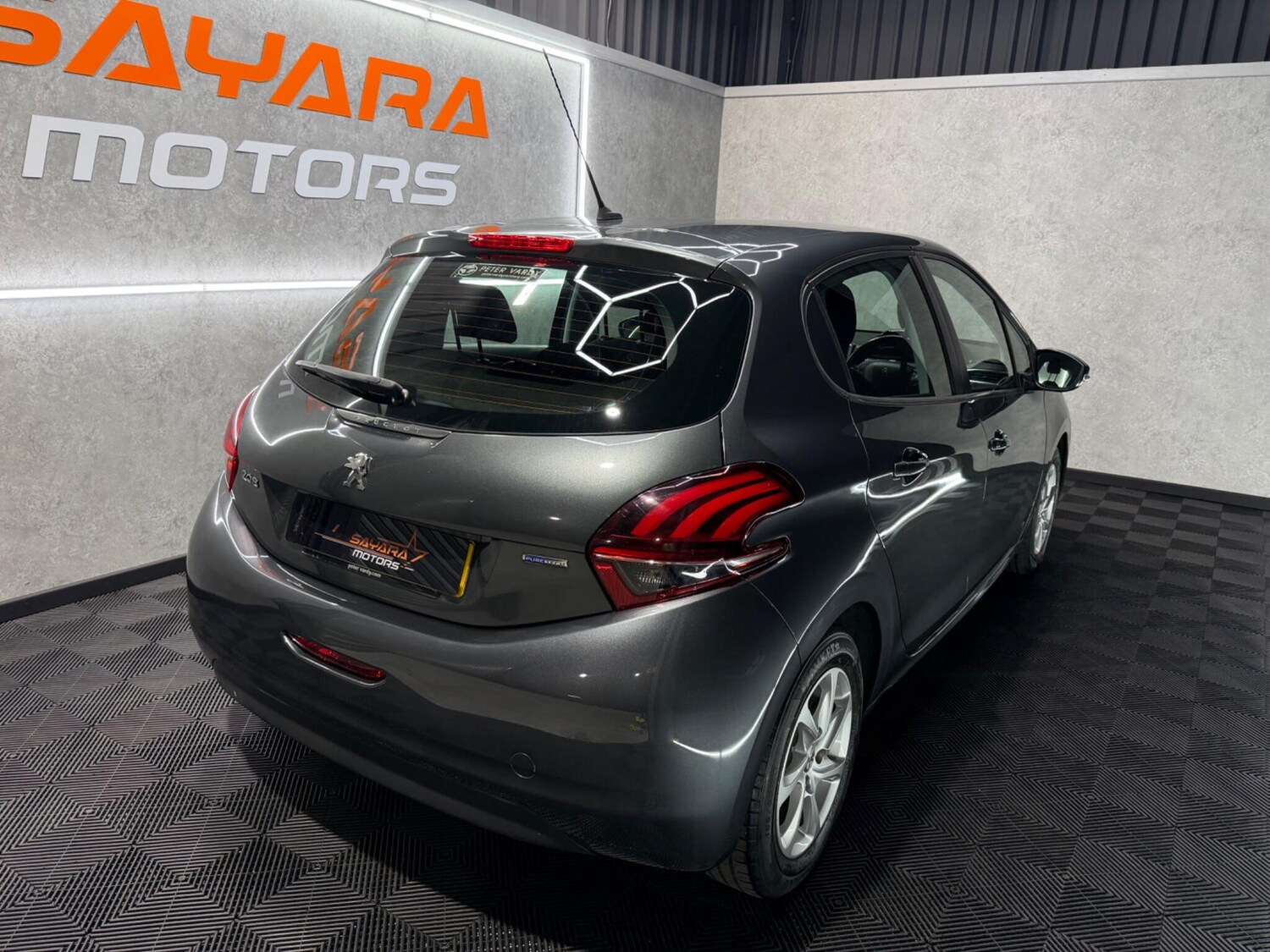 Used Peugeot 208 2017 for sale - 77343889: Photo 11