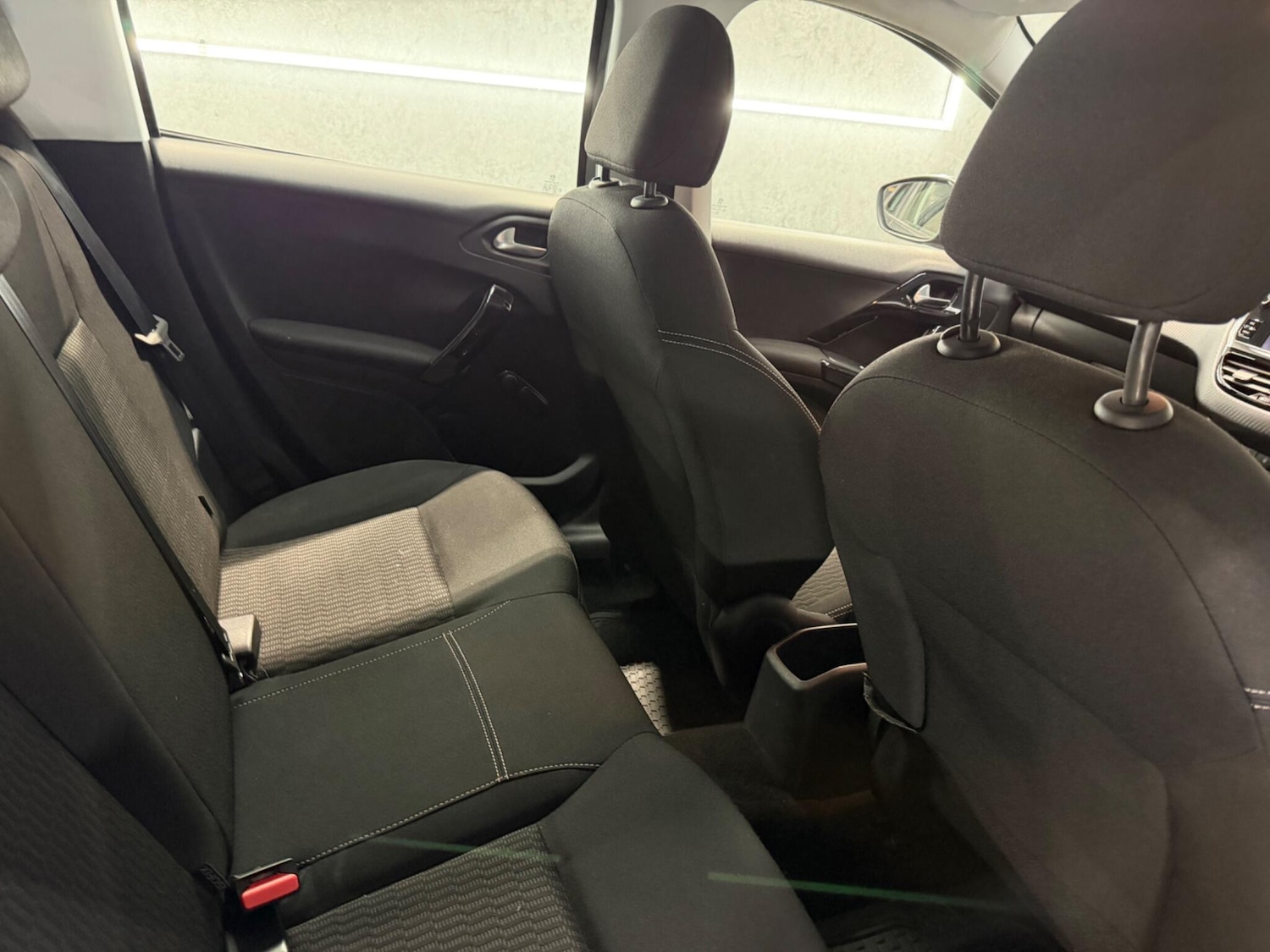 Used Peugeot 208 2017 for sale - 77343889: Photo 20