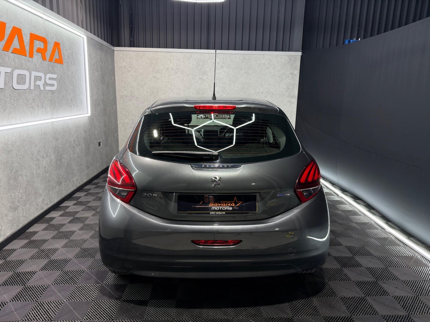 Used Peugeot 208 2017 for sale - 77343889: Photo 9