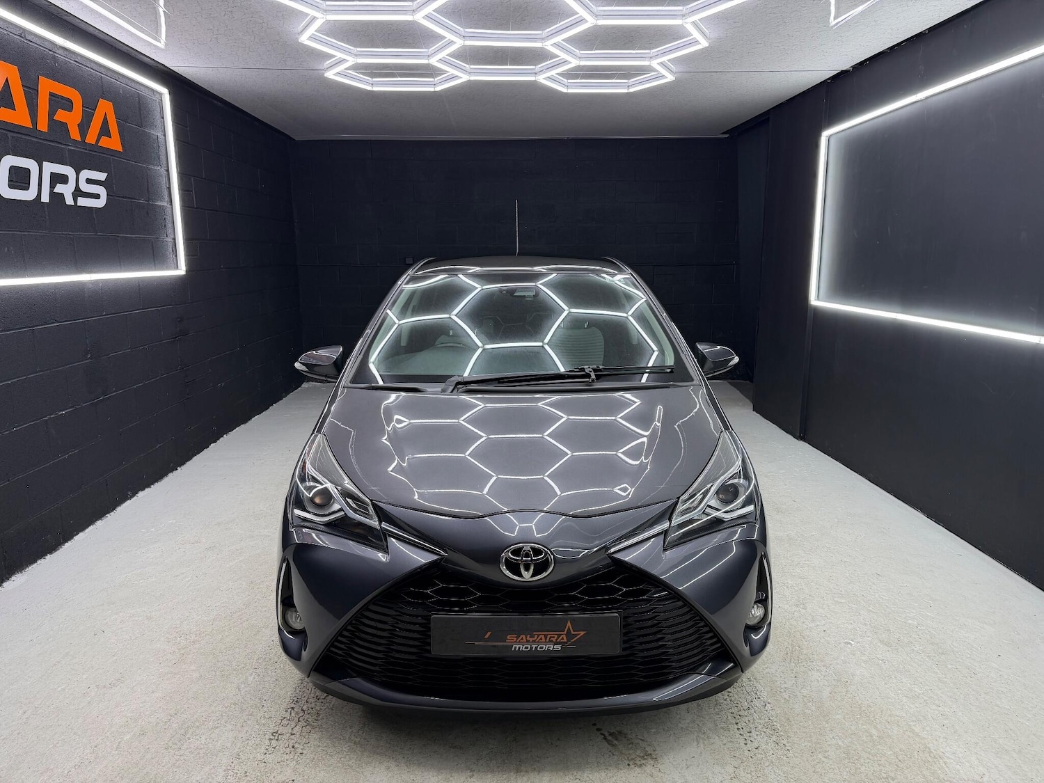 Used Toyota Yaris 2017 for sale - 77143887: Photo 3