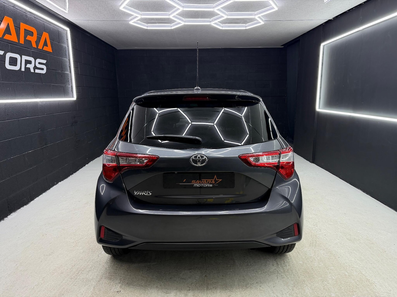 Used Toyota Yaris 2017 for sale - 77143887: Photo 9