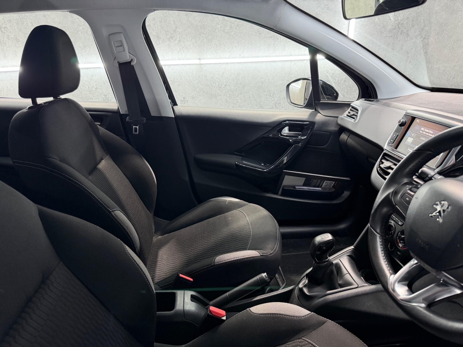 Used Peugeot 208 2016 for sale - 77343800: Photo 18