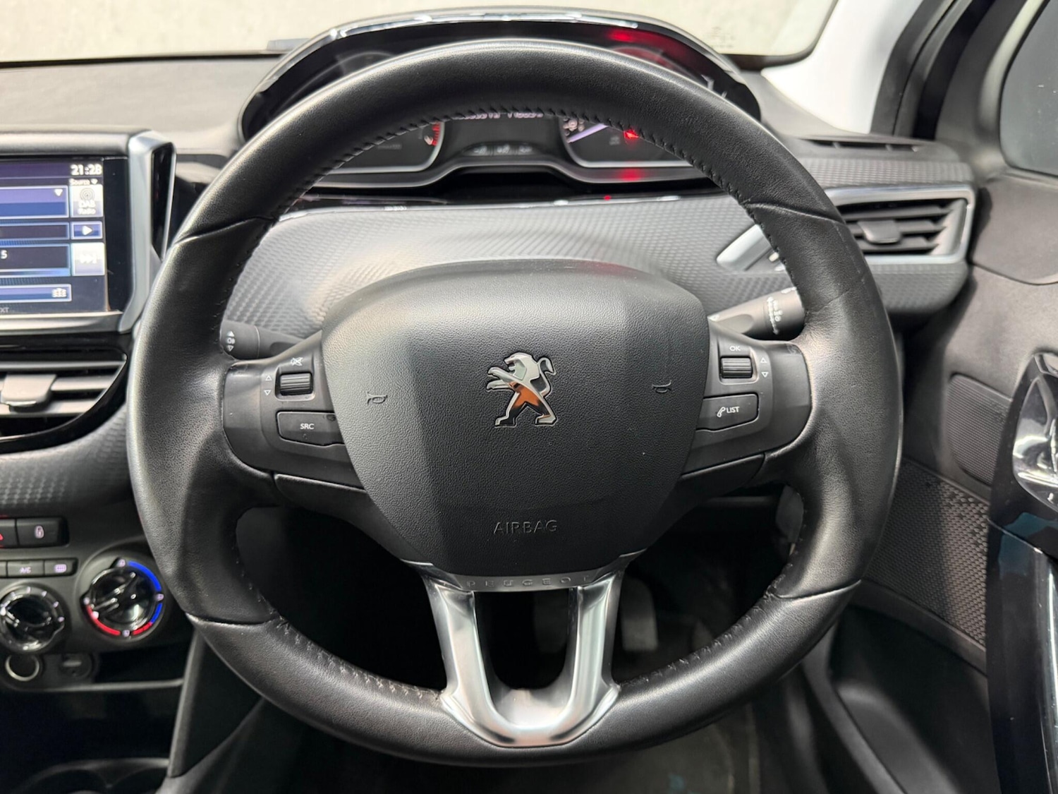 Used Peugeot 208 2016 for sale - 77343800: Photo 36