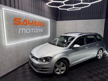 Used Volkswagen Golf 2016 for sale - 77330450: Photo