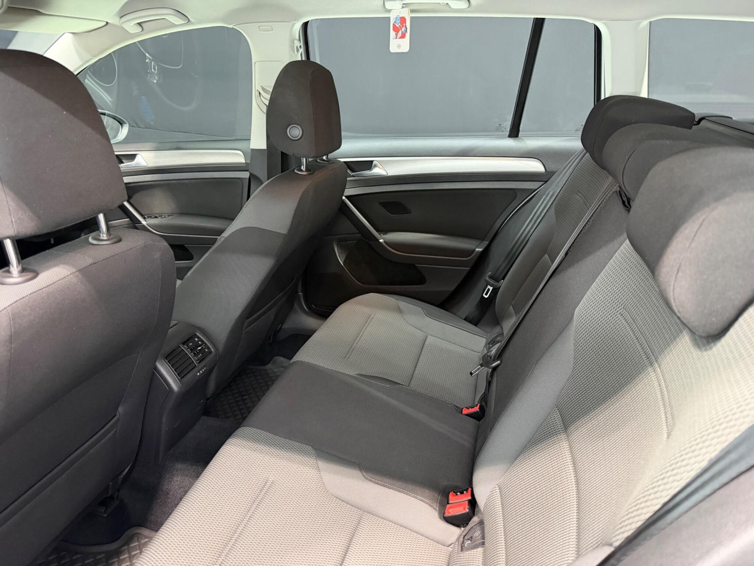 Used Volkswagen Golf 2016 for sale - 77330450: Photo 23