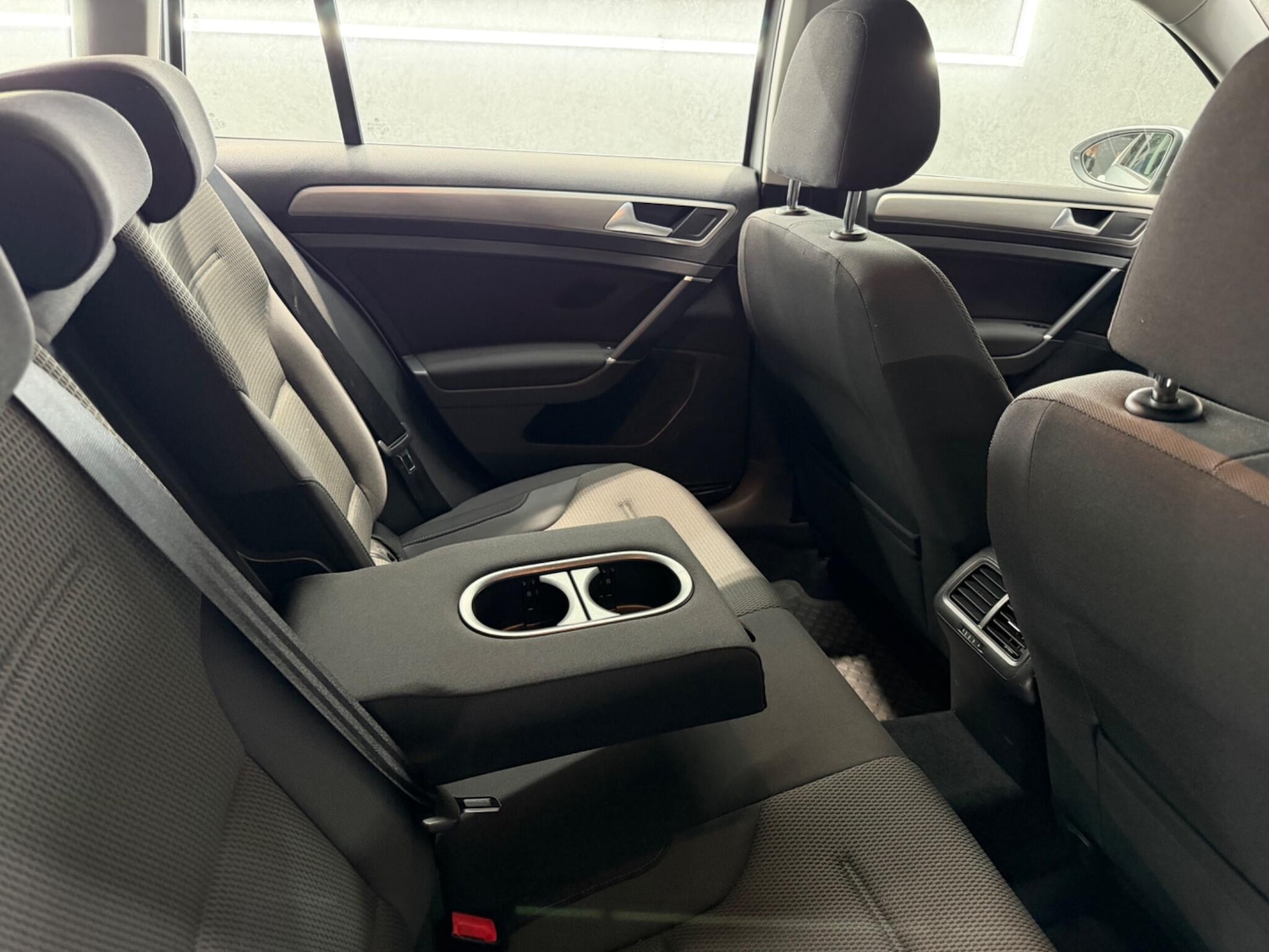 Used Volkswagen Golf 2016 for sale - 77330450: Photo 25