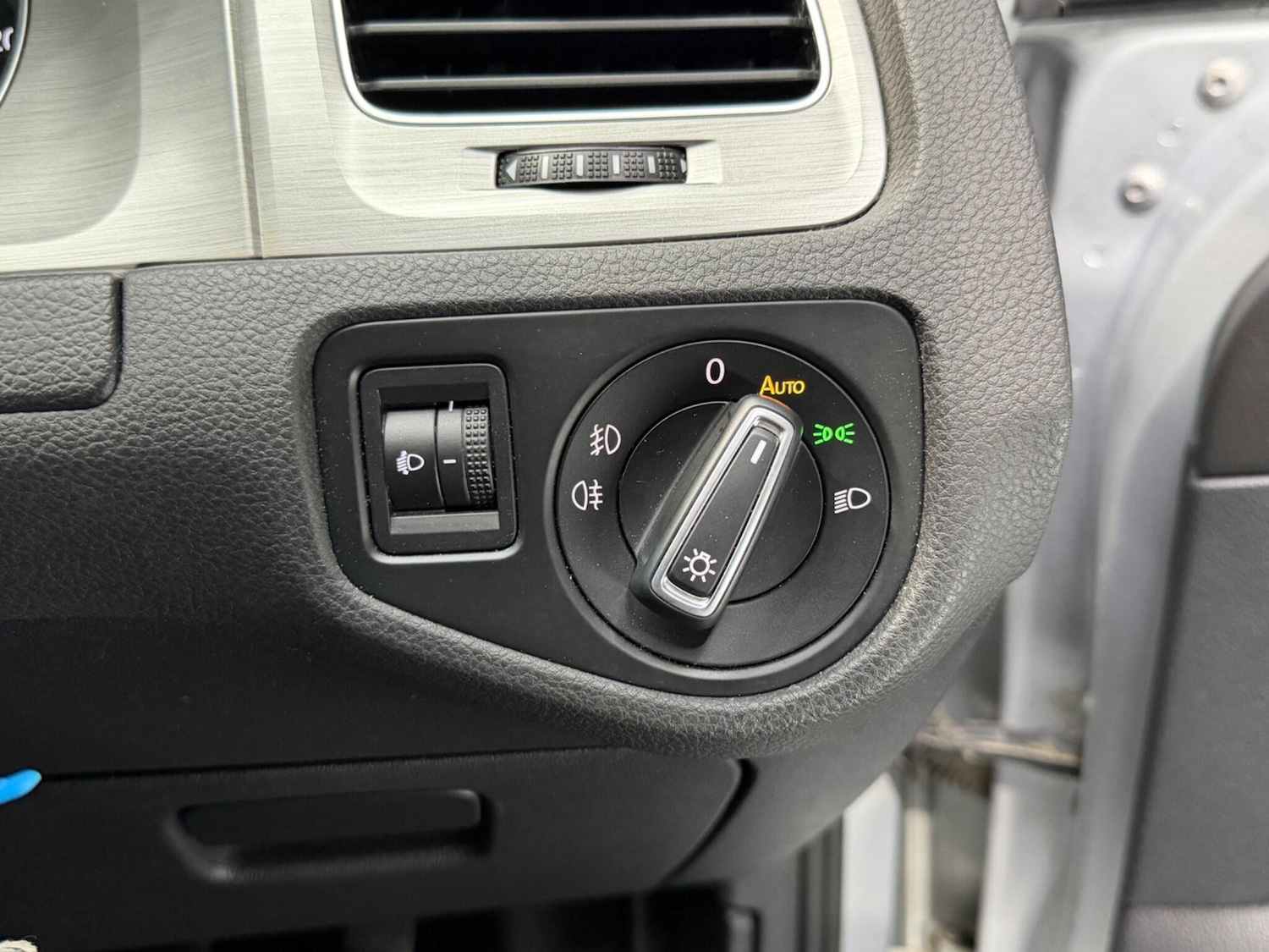 Used Volkswagen Golf 2016 for sale - 77330450: Photo 26