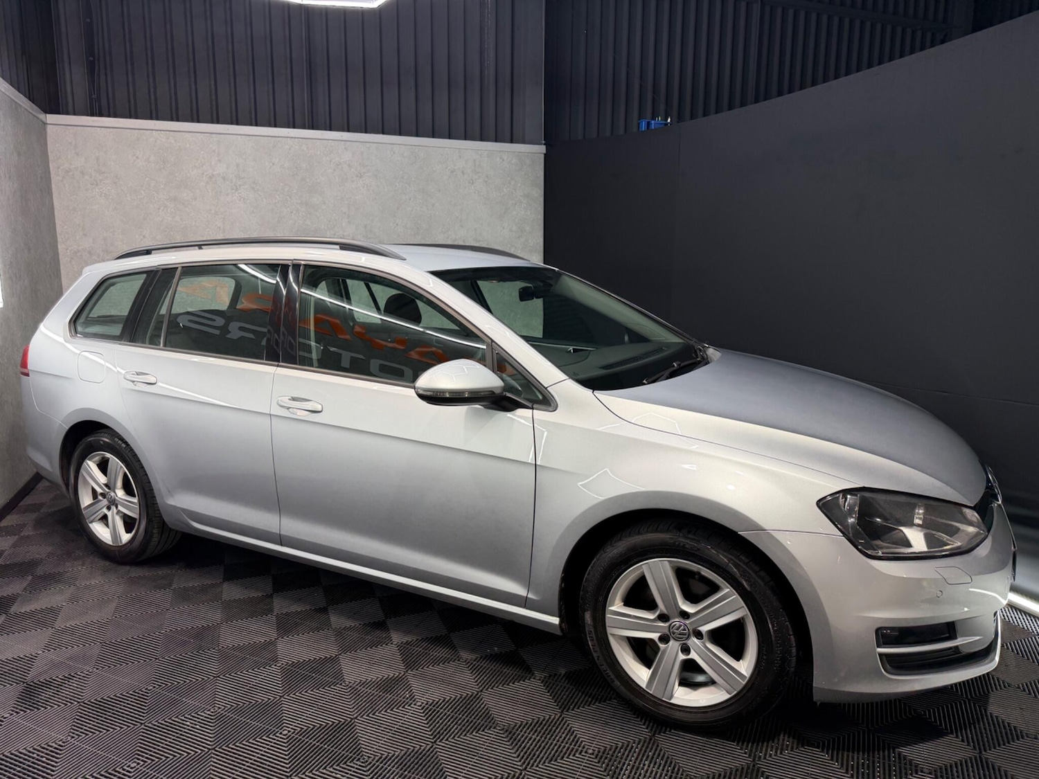 Used Volkswagen Golf 2016 for sale - 77330450: Photo 6