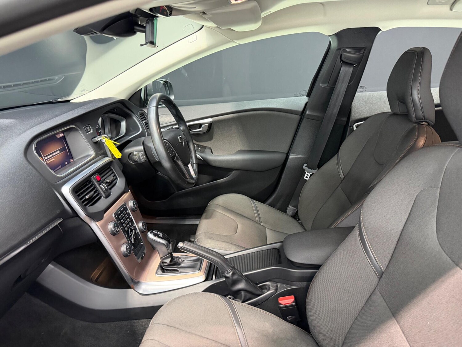 Used Volvo V40 2018 for sale - 77839369: Photo 19