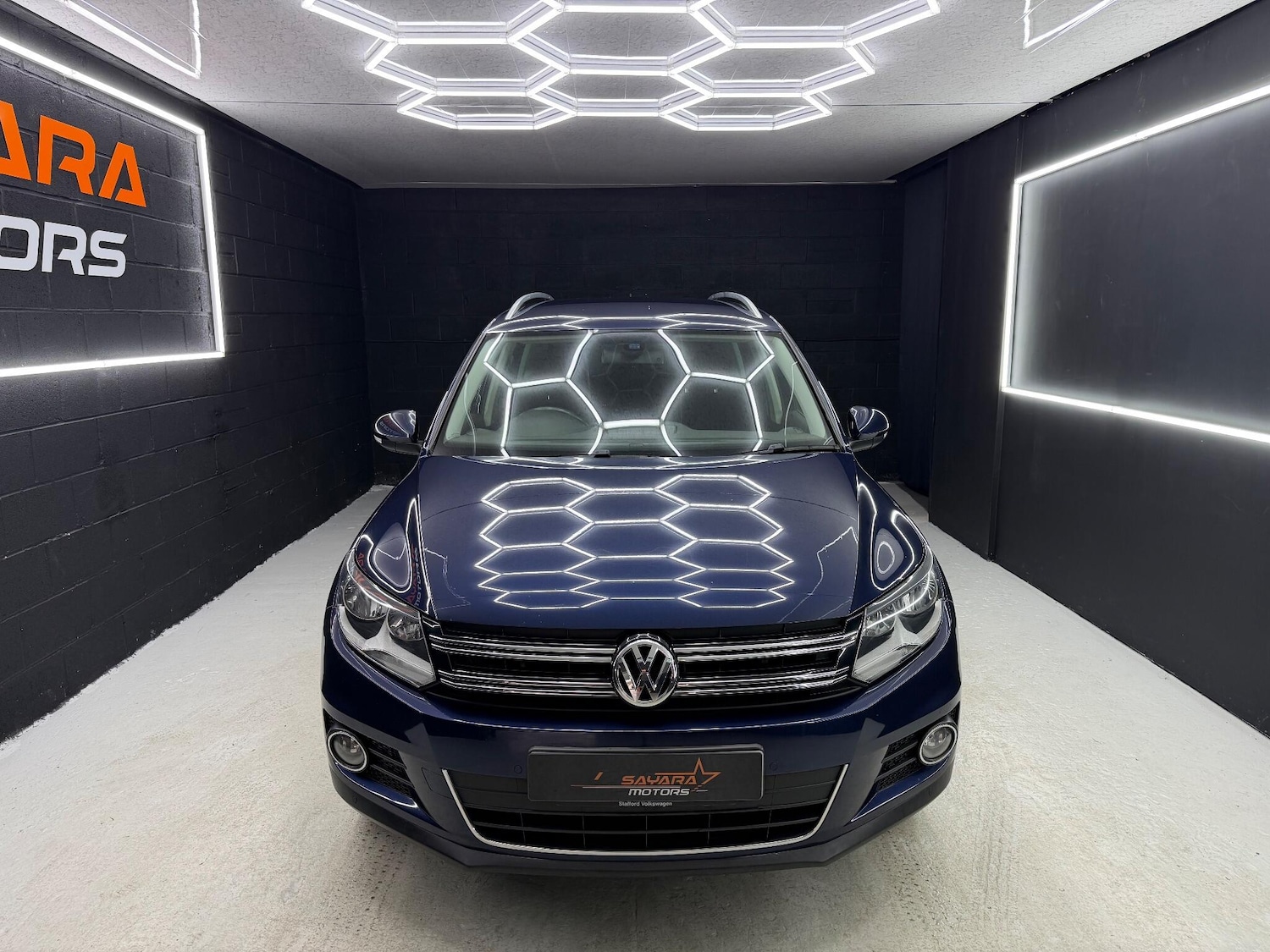 Used Volkswagen Tiguan 2014 for sale - 77015790: Photo 3