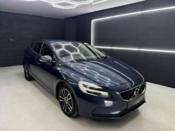 Used Volvo V40 2017 for sale - 75199776: Photo
