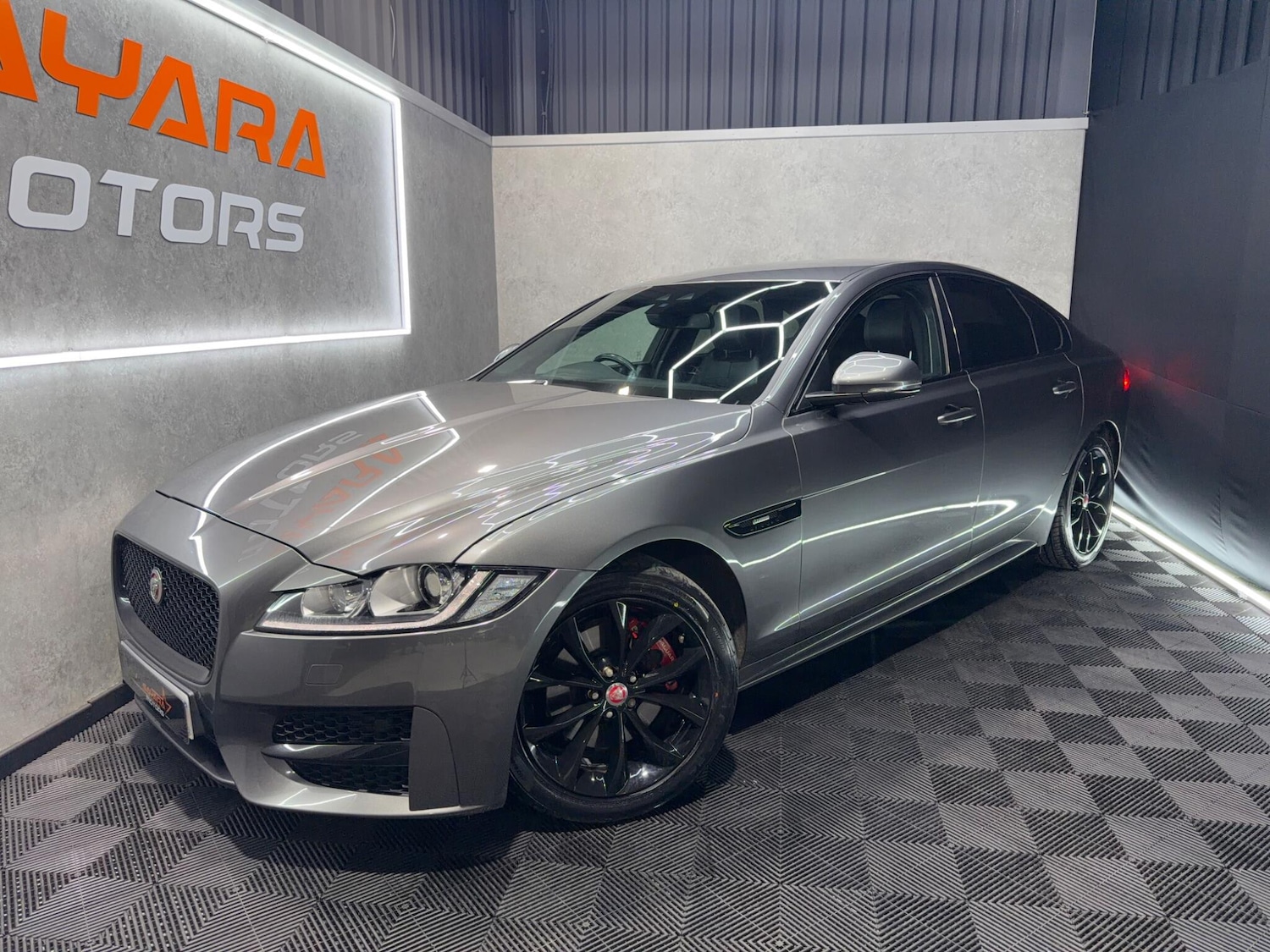 Used Jaguar XF for sale - 77469305: Photo 5