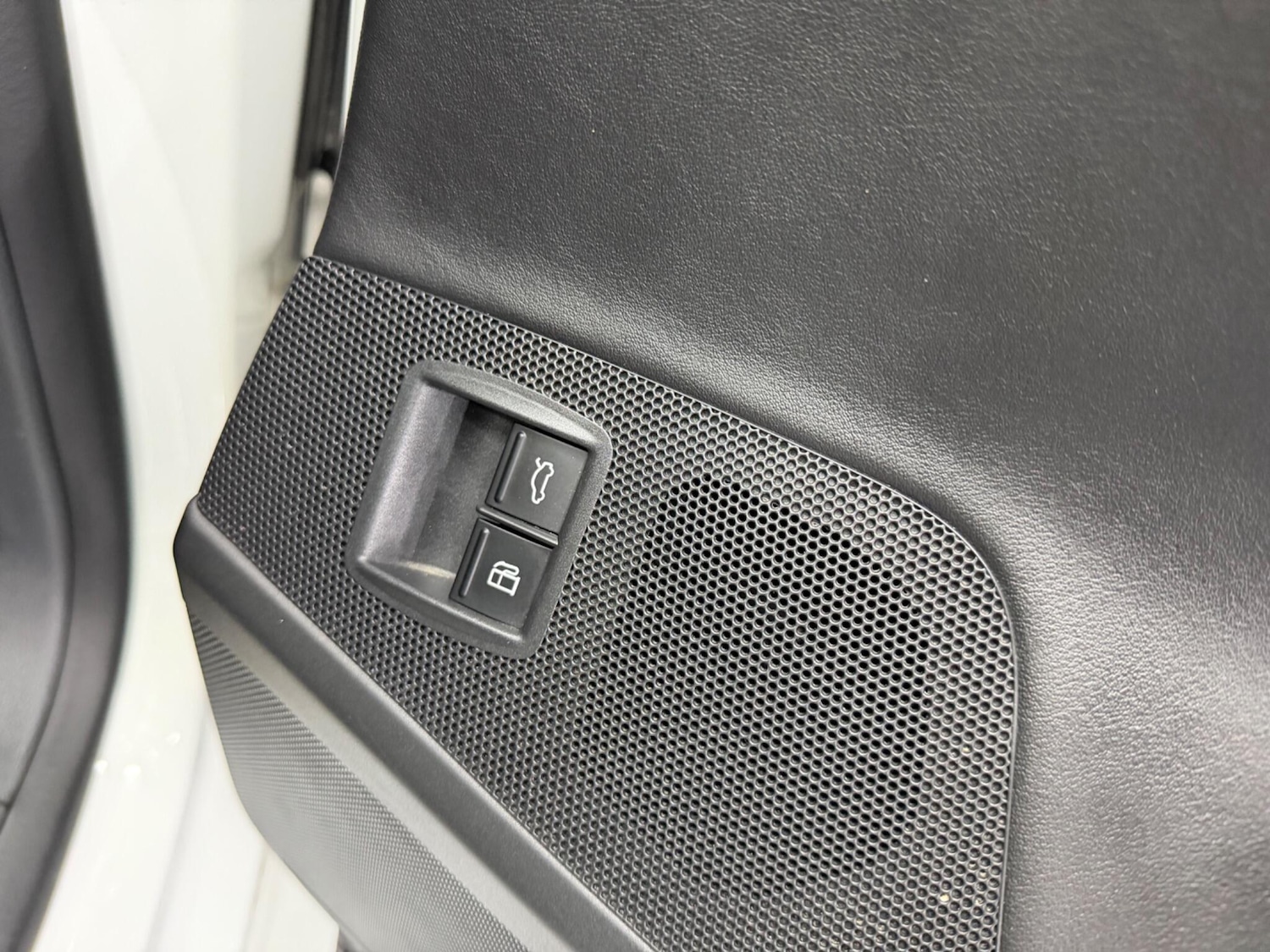 Used Volkswagen CC for sale - 77982436: Photo 26