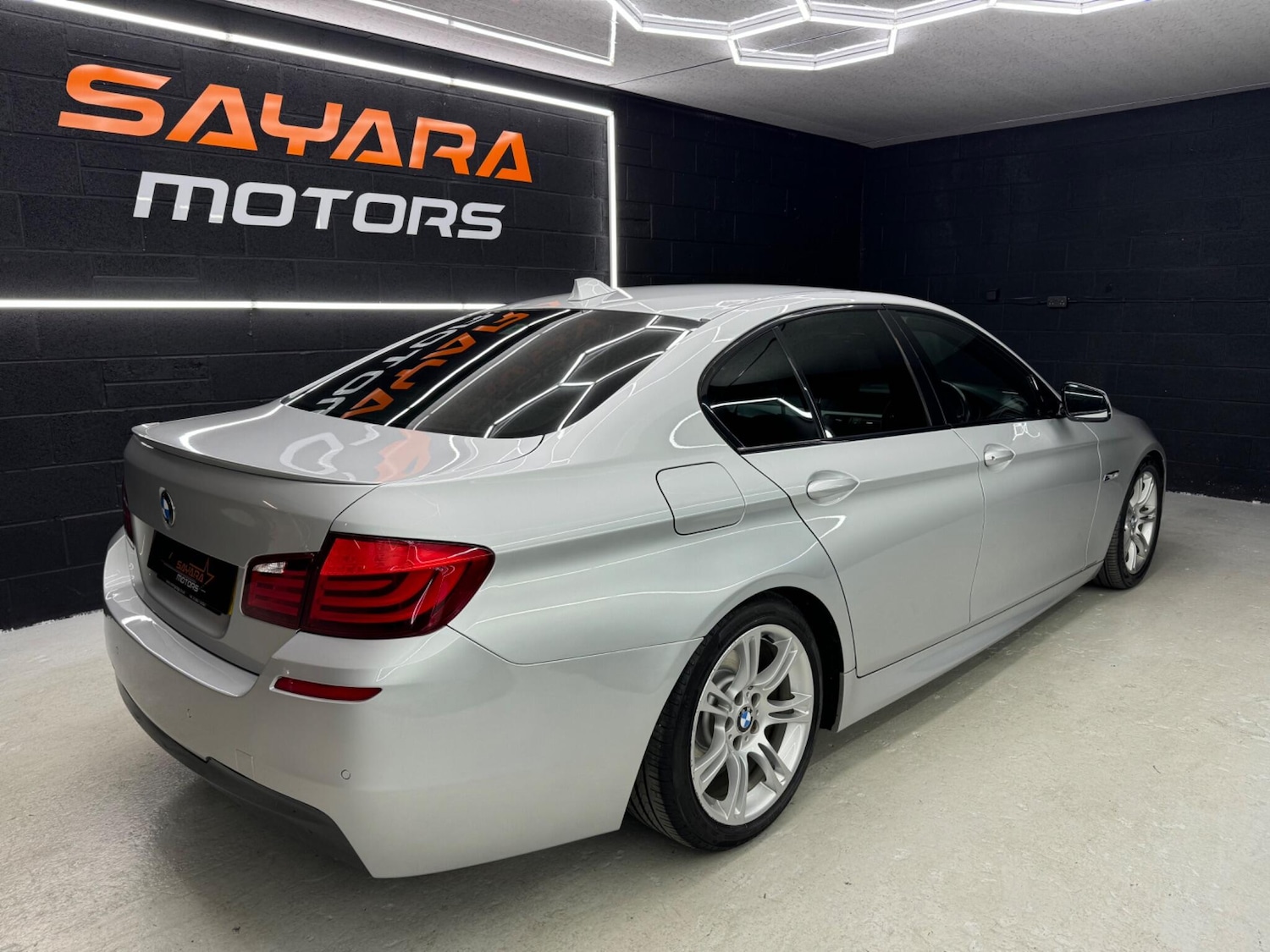 Used BMW 5 Series 2012 for sale - 76862564: Photo 12