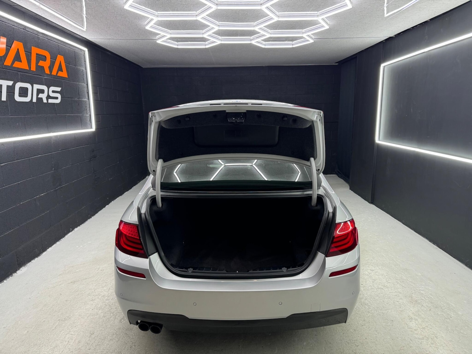 Used BMW 5 Series 2012 for sale - 76862564: Photo 15