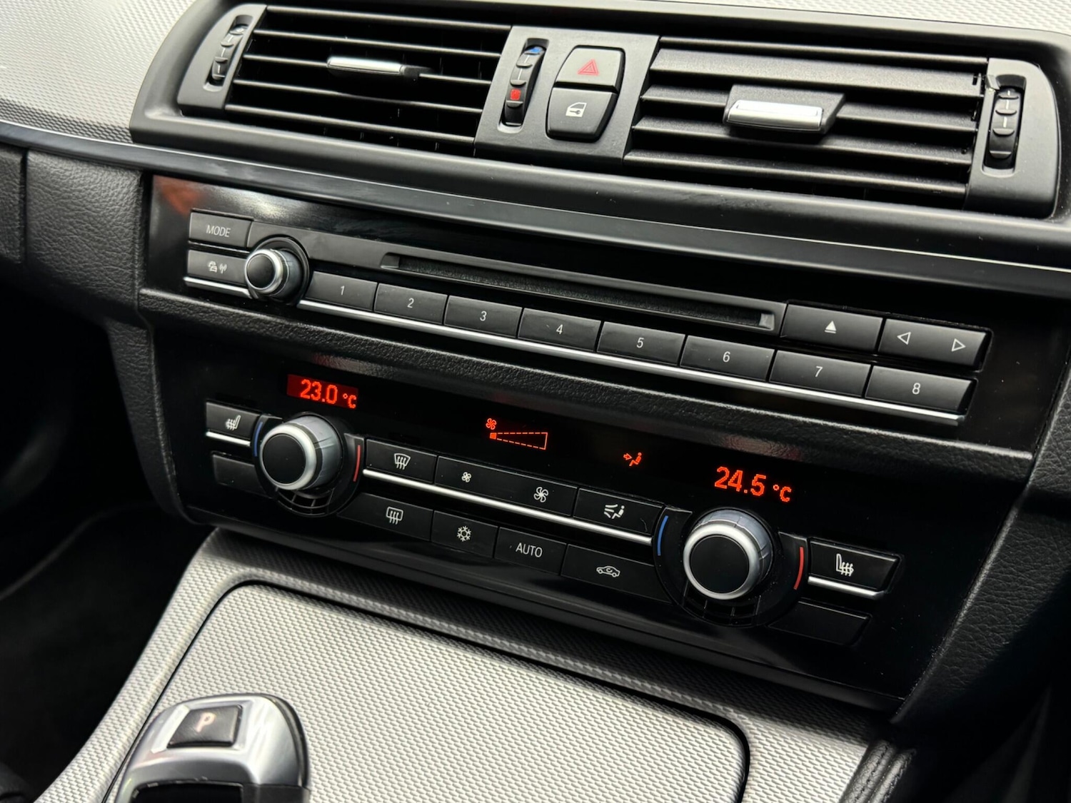 Used BMW 5 Series 2012 for sale - 76862564: Photo 28