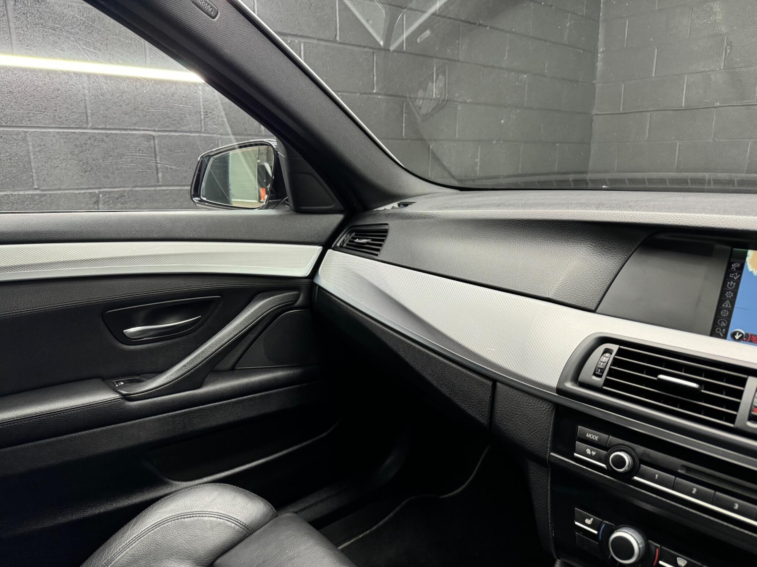 Used BMW 5 Series 2012 for sale - 76862564: Photo 34